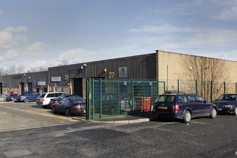 Warehouse to rent, 19-27 Horatius Way Croydon CR0 4RU