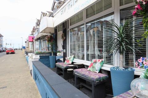 Hospitality for sale, 22 St. Chads Rd Blackpool FY1 6BP