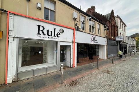 Retail property (high street) to rent, 17 Bank St Kilmarnock KA1 1HA