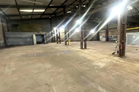 Warehouse to rent, 322 Broomloan Rd Glasgow G51 2JQ