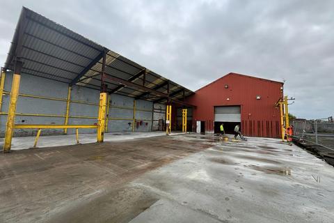 Warehouse to rent, 322 Broomloan Rd Glasgow G51 2JQ