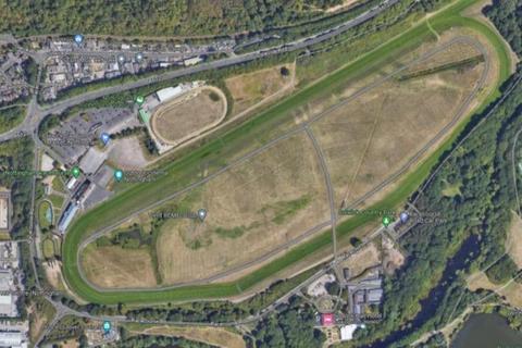 Land to rent, Colwick Rd Nottingham NG2 4BE