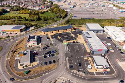 Industrial development to rent, Freshfields Rd Parkeston CO12 4EN