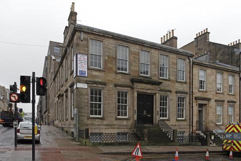 Office to rent, 152-154 West Regent St Glasgow G2 2RQ