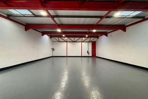 Warehouse to rent, 3-39 Arrol Pl Glasgow G40 3NY