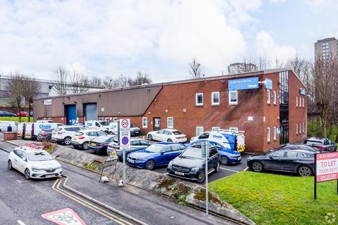 Warehouse to rent, 186 Garscube Rd Glasgow G4 9RQ