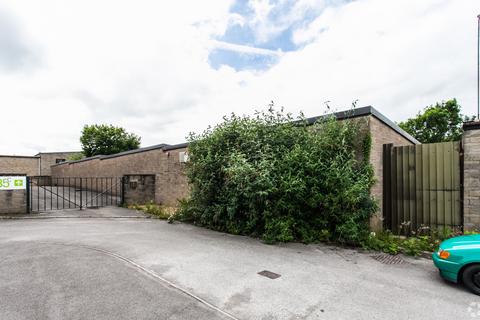 Industrial unit to rent, First Ave Radstock BA3 4BS
