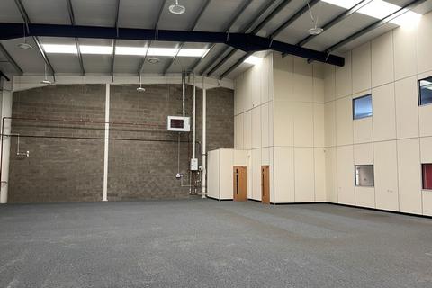 Warehouse to rent, Foxcote Ave Bath BA2 8SF