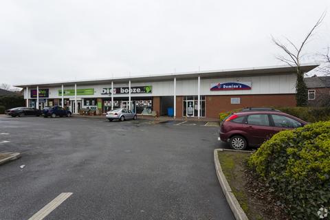 Retail property (high street) to rent, 106-118 Horbury Rd Wakefield WF2 8UB