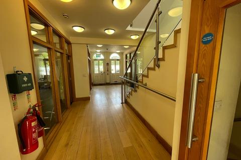 Mixed use to rent, 85 Hills Rd Cambridge CB2 1PG