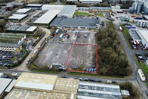 Factory to rent, 1-2 Horsecroft Rd Harlow CM19 5BH