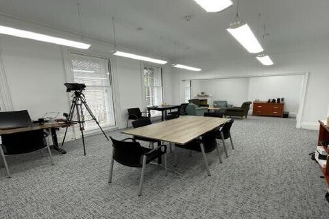 Office to rent, Lensfield Rd Cambridge CB2 1EL