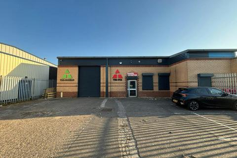 Warehouse to rent, 30-34 Loanbank Quadrant Glasgow G51 3HZ