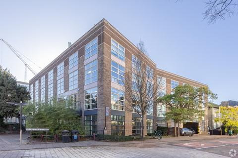 Office to rent, 82-88 Hills Rd Cambridge CB2 1LG