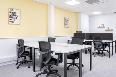 Factory to rent, 2 Coal Rd Leeds LS14 2AF