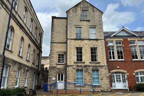 Office to rent, Upper Bristol Rd Bath BA1 3AU