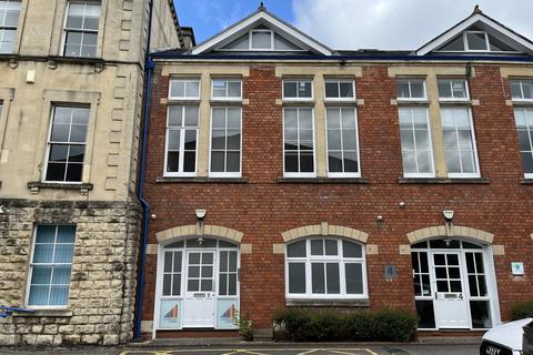 Office to rent, Upper Bristol Rd Bath BA1 3AU