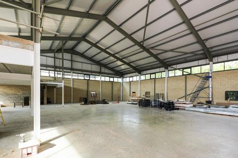 Industrial development to rent, 5 Glebe Ct Carterton OX18 3FX