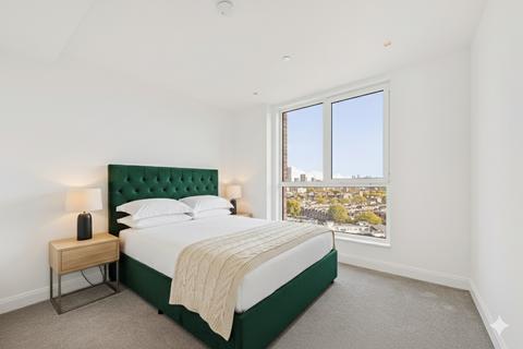 3 bedroom flat to rent, Gasholder Place, London, SE11