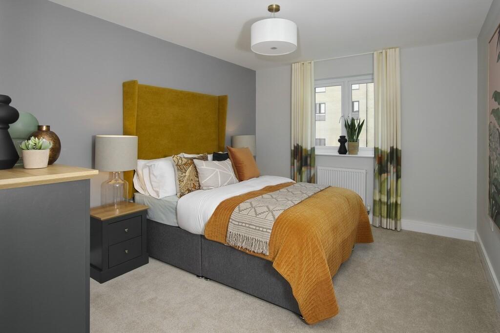 Robin Bedroom 2