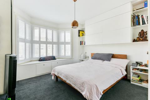 1 bedroom flat to rent, Ballater Road, SW2