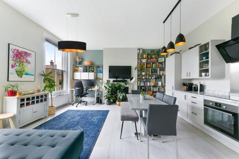 1 bedroom flat to rent, Nightingale Mansions, SW12