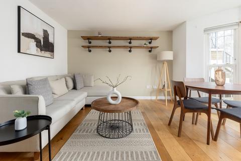 2 bedroom ground floor flat to rent, Villa Road