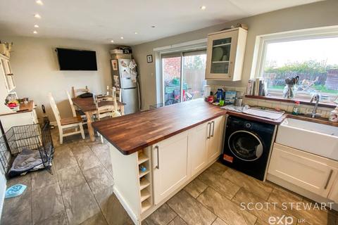 3 bedroom semi-detached house for sale, Crowland Road, Peterborough PE6