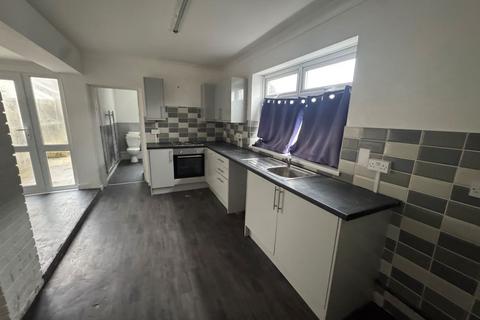 3 bedroom terraced house for sale, Delabeche Street, Llanelli SA15
