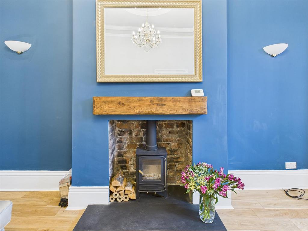 Fireplace.jpg