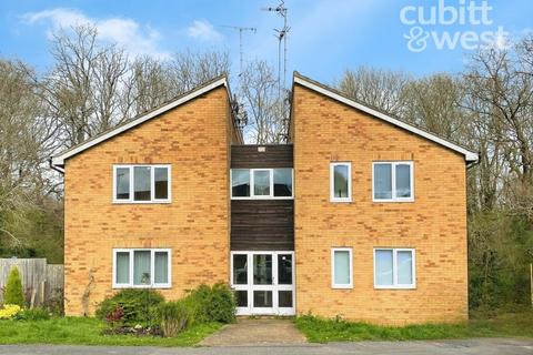 undefined, Estcots Drive, East Grinstead, RH19