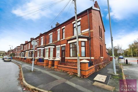 3 bedroom end of terrace house to rent, Capital Road, Openshaw, Greater Manchester, M11