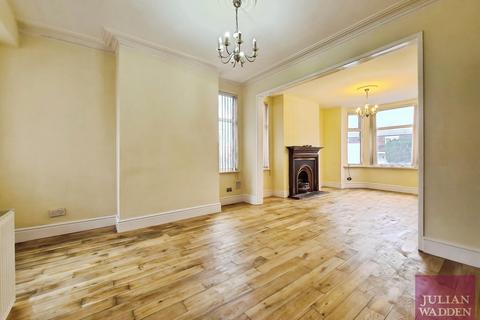 3 bedroom end of terrace house to rent, Capital Road, Openshaw, Greater Manchester, M11