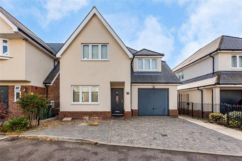 undefined, Glades Close, Romford, RM1