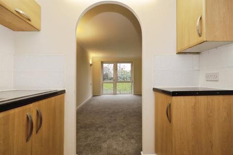 1 bedroom retirement property to rent, 12 Homeyork House, Danesmead Close YO10