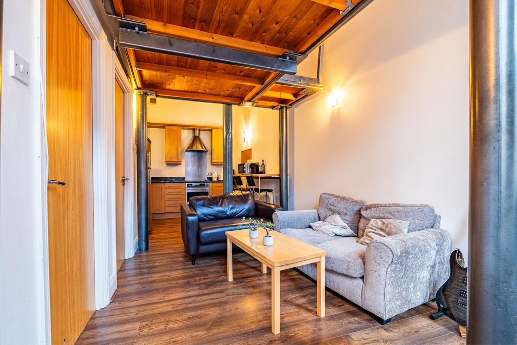 Kitchen/Lounge