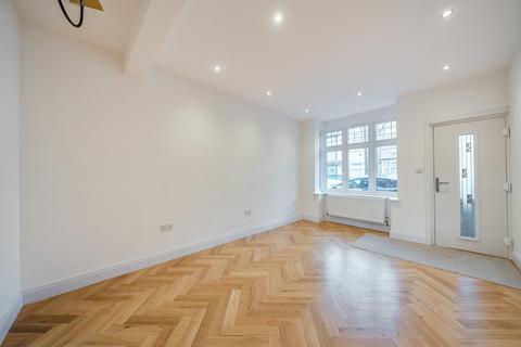undefined, Oakwood Avenue, Mitcham CR4