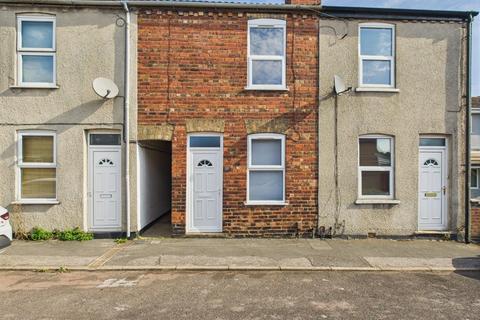 2 bedroom terraced house for sale, Gibbeson Street, Lincoln
