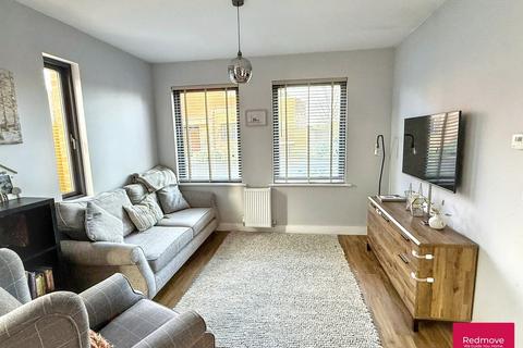 3 bedroom detached house to rent, Meadlands Mews, York, YO31