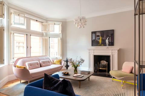 undefined, Torrington Place, London, WC1E