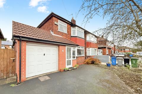 3 bedroom semi-detached house for sale, Bradley Close, Timperley, Altrincham, WA15