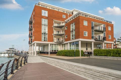 2 bedroom flat for sale, Gunwharf Quays, Hampshire PO1