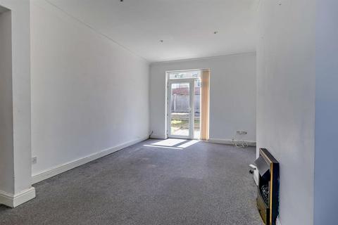 undefined, Woodfield Road, Doncaster DN4