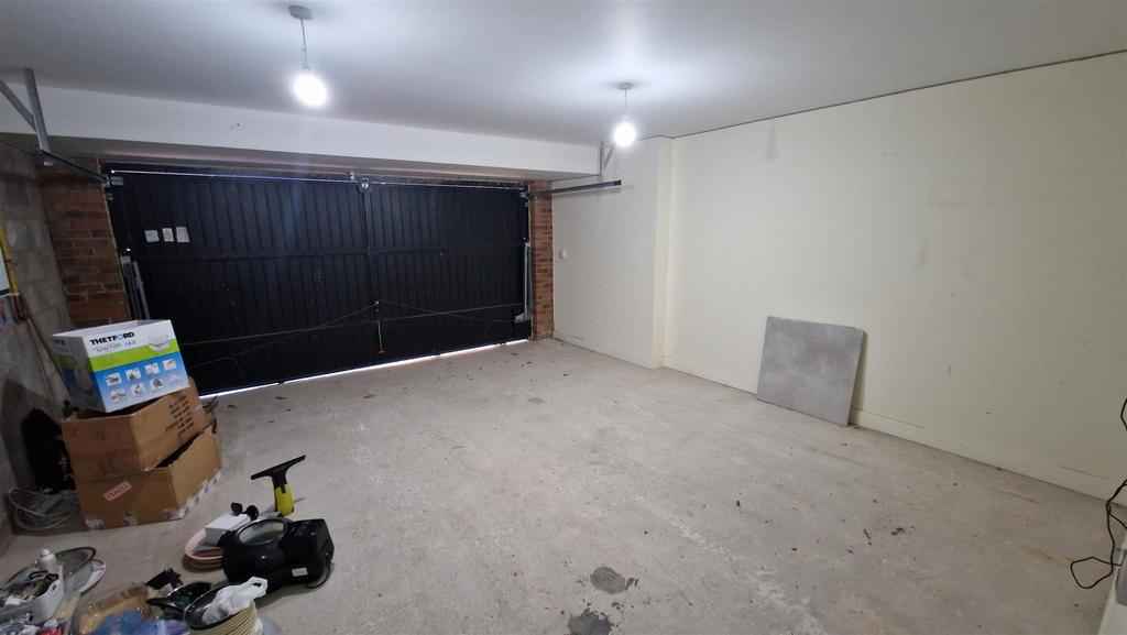 Integrated double garage