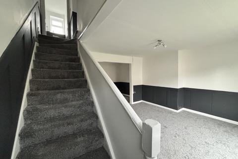3 bedroom terraced house to rent, Hawthorn Street, Easington, SR8 3LY