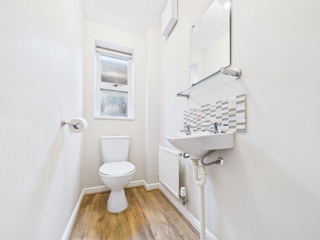 Ground Floor Wc