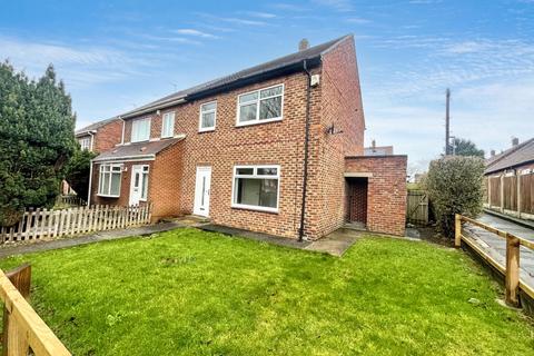 3 bedroom semi-detached house for sale, Greenside, Marsden, South Shields, Tyne and Wear, NE34 7RN