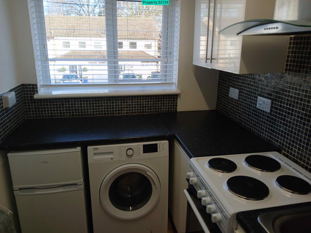 Kitchen photo 2