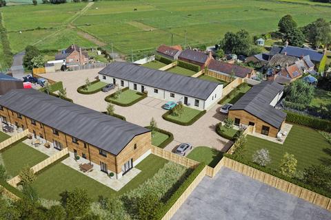 4 bedroom barn conversion for sale, Claypits Lane, Woolstone, SN7