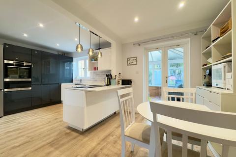 undefined, Bishops Orchard, East Hagbourne, OX11